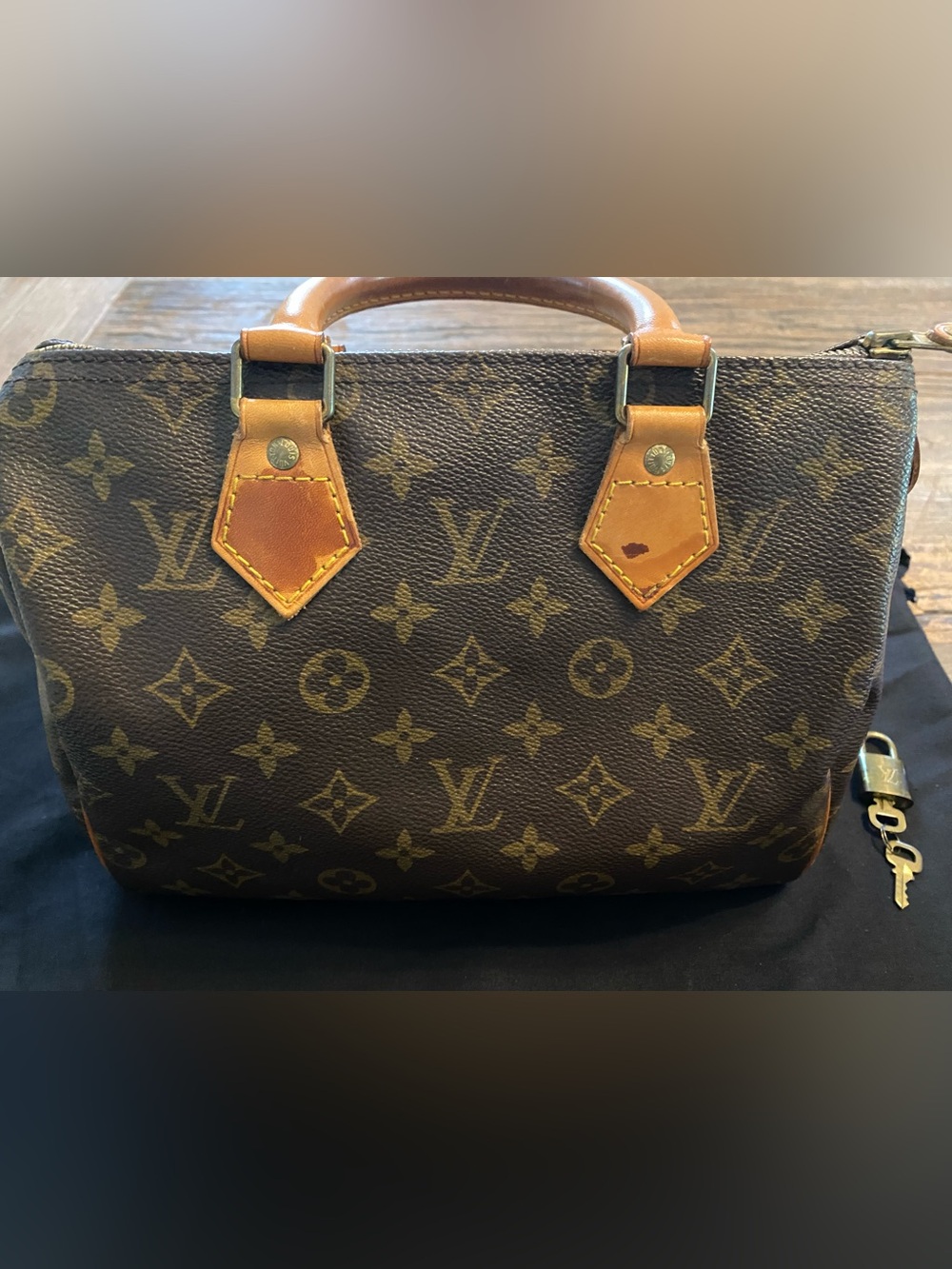 Authentic Vintage Louis Vuitton Monogram Speedy - Picture 9 of 16